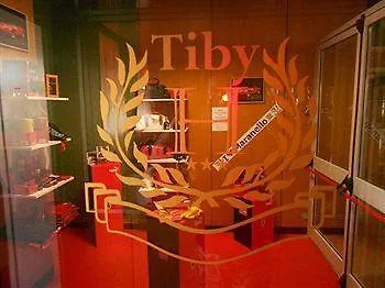 Tiby Hotell