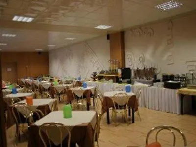 Tiby Hotell Modena