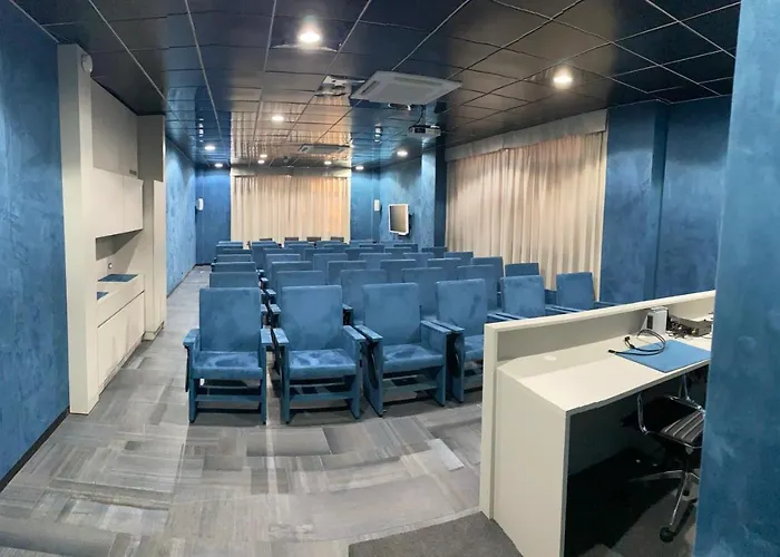 Tiby Ξενοδοχείο