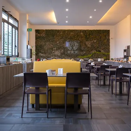 Tiby 3* Μόντενα