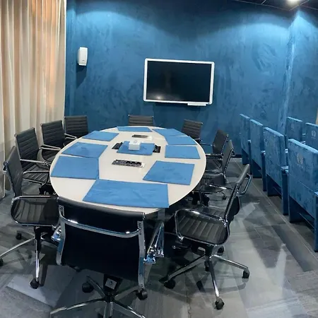 Ξενοδοχείο Tiby 3*